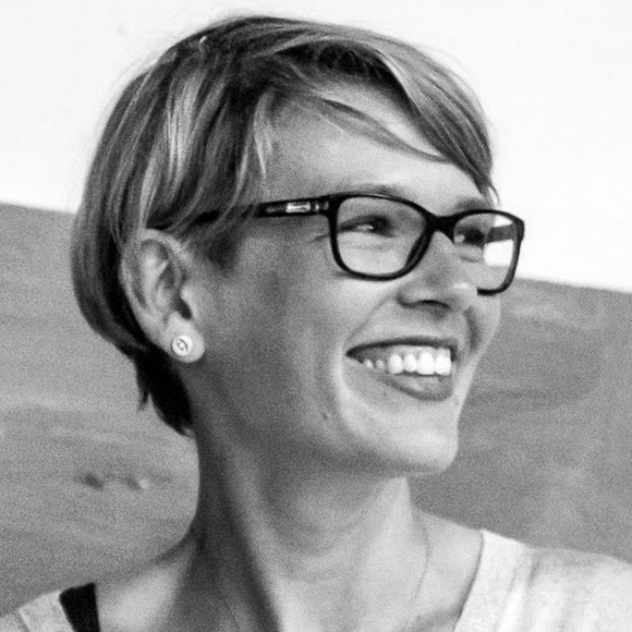 Meet your Posher, Kelley - Picture 1 of 1